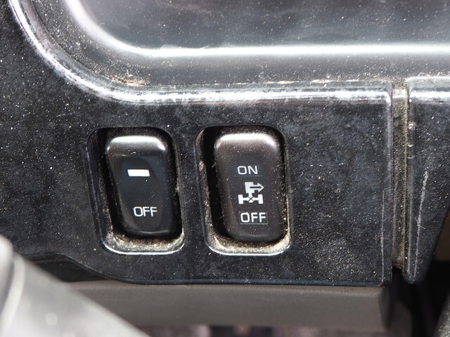 三菱ふそうスーパーグレート冷凍車（冷蔵車）大型（10t）[写真35]