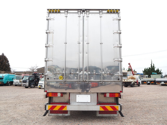 三菱ふそうスーパーグレート冷凍車（冷蔵車）大型（10t）[写真06]