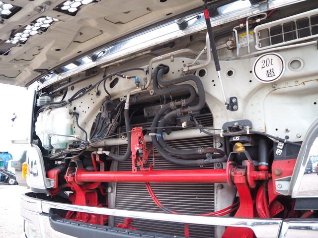 三菱ふそうスーパーグレート冷凍車（冷蔵車）大型（10t）[写真09]