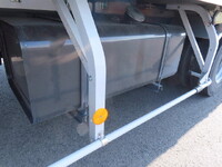 日野レンジャーアルミウイング中型（4t）[写真14]