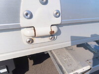 日野レンジャーアルミウイング中型（4t）[写真37]