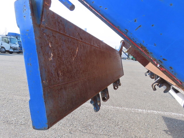 いすゞエルフダンプ小型（2t・3t）[写真27]