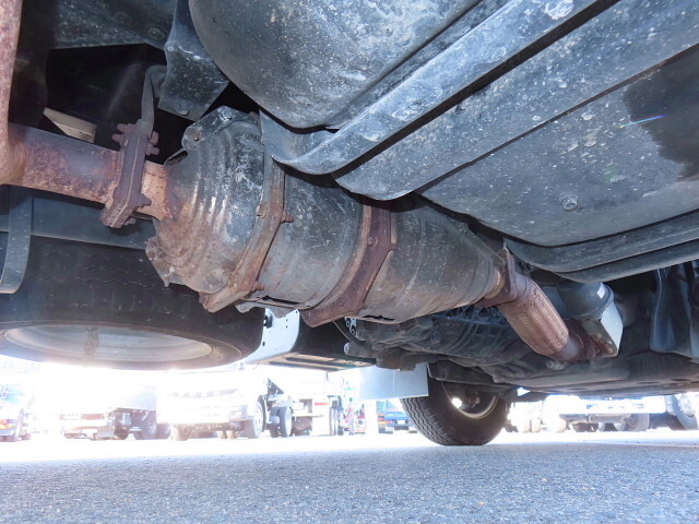 いすゞエルフダンプ小型（2t・3t）[写真11]