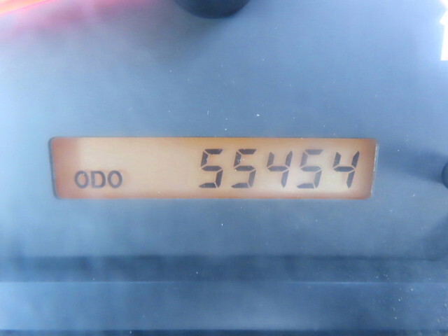 いすゞエルフダンプ小型（2t・3t）[写真33]