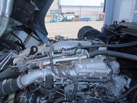 いすゞギガアルミウイング大型（10t）[写真17]