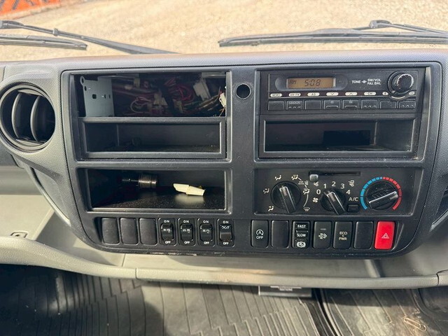 日野デュトロアルミウイング小型（2t・3t）[写真10]