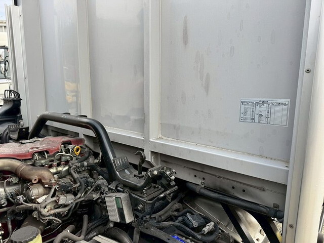 日野デュトロアルミウイング小型（2t・3t）[写真20]