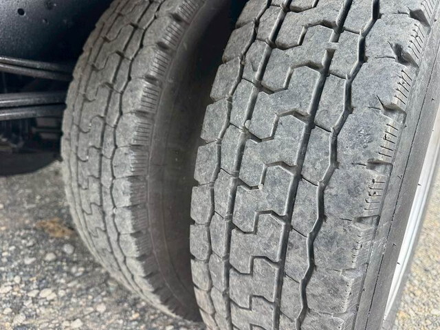 日野デュトロアルミウイング小型（2t・3t）[写真37]