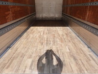 三菱ふそうファイターアルミウイング中型（4t）[写真11]