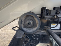 いすゞフォワードコンテナ専用車中型（4t）[写真15]