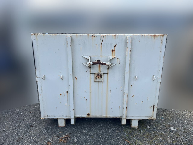 いすゞフォワードコンテナ専用車中型（4t）[写真20]