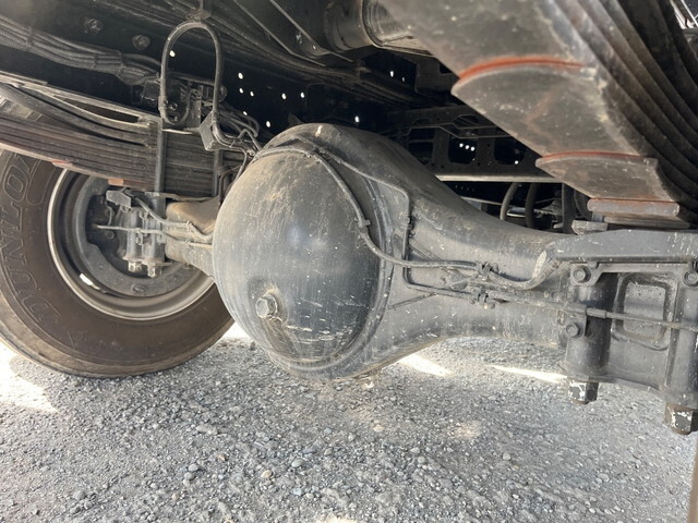 いすゞフォワードコンテナ専用車中型（4t）[写真22]