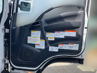 いすゞフォワードコンテナ専用車中型（4t）[写真25]