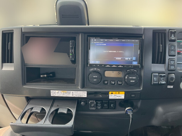 いすゞフォワードコンテナ専用車中型（4t）[写真31]