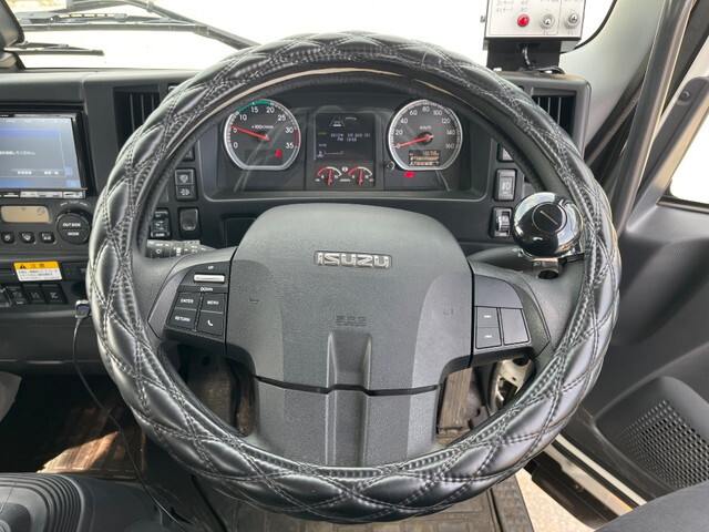 いすゞフォワードコンテナ専用車中型（4t）[写真35]