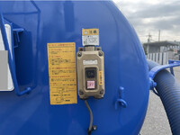 日野デュトロバキュームカー小型（2t・3t）[写真15]