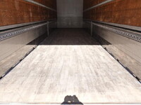 UDトラックスクオンアルミウイング大型（10t）[写真16]