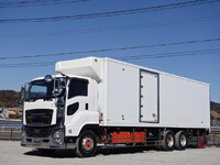 いすゞギガ冷凍車（冷蔵車）大型（10t）[写真01]