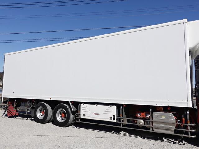 いすゞギガ冷凍車（冷蔵車）大型（10t）[写真06]