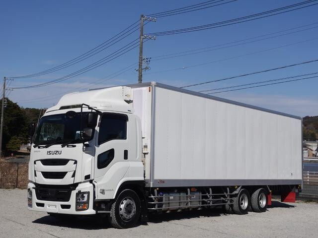 いすゞギガ冷凍車（冷蔵車）大型（10t）2PG-CXY77DJ [写真01]