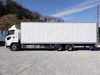 いすゞギガ冷凍車（冷蔵車）大型（10t）[写真11]