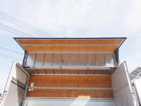 いすゞフォワードアルミウイング中型（4t）[写真12]