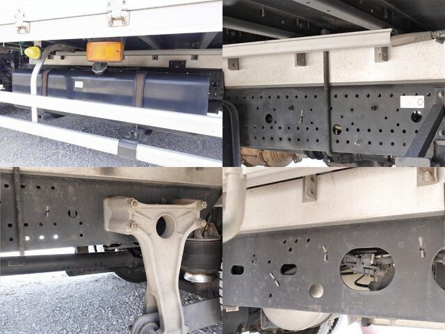 いすゞフォワードアルミウイング中型（4t）[写真18]