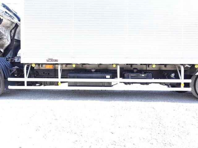 三菱ふそうファイターアルミバン中型（4t）[写真17]