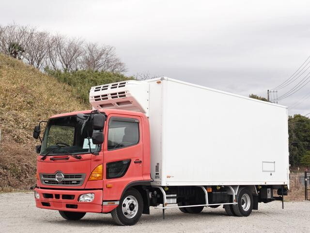 日野レンジャー冷凍車（冷蔵車）2013年(平成25年)TKG-FC9JJAA
