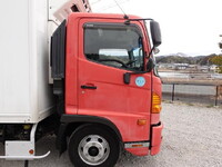 日野レンジャー冷凍車（冷蔵車）中型（4t）[写真05]