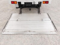 三菱ふそうファイターアルミバン増トン（6t・8t）[写真10]