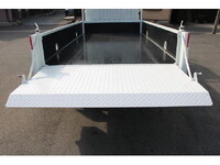 三菱ふそうキャンター平ボディ小型（2t・3t）[写真15]