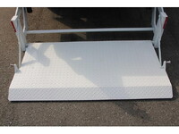 三菱ふそうキャンター平ボディ小型（2t・3t）[写真17]