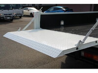 三菱ふそうキャンター平ボディ小型（2t・3t）[写真19]