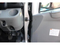 日野デュトロ平ボディ小型（2t・3t）[写真32]