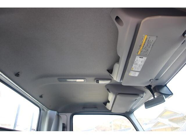 日野デュトロ平ボディ小型（2t・3t）[写真34]