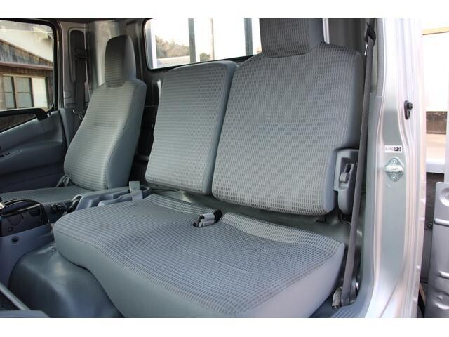 日野デュトロ平ボディ小型（2t・3t）[写真37]