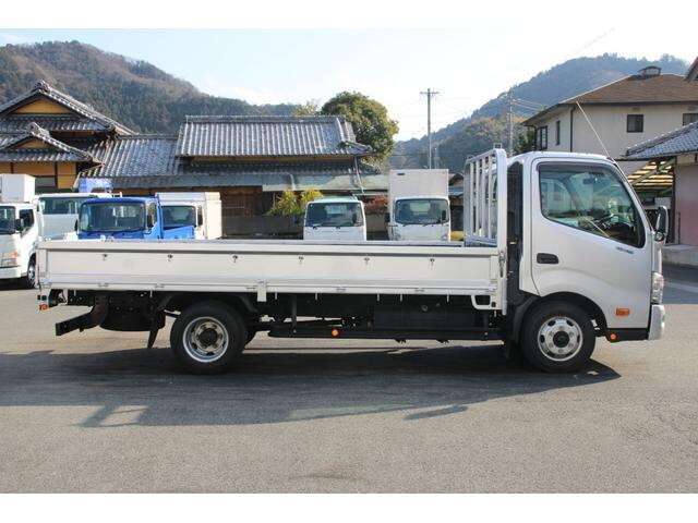 日野デュトロ平ボディ小型（2t・3t）[写真05]
