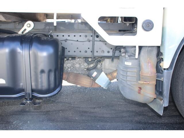 いすゞエルフ平ボディ小型（2t・3t）[写真22]