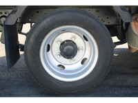 いすゞエルフ平ボディ小型（2t・3t）[写真26]