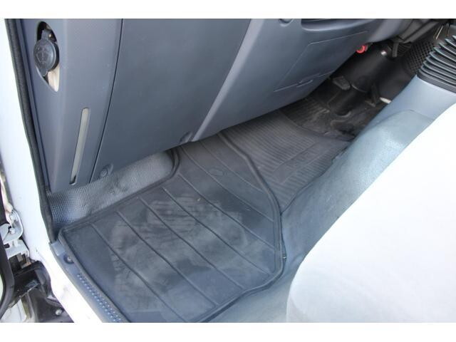 いすゞエルフ平ボディ小型（2t・3t）[写真38]