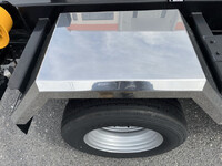 三菱ふそうキャンターコンテナ専用車小型（2t・3t）[写真17]