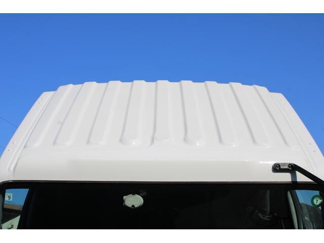 いすゞフォワードパッカー車（塵芥車）増トン（6t・8t）[写真09]