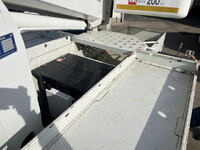 三菱ふそうキャンター高所作業車小型（2t・3t）[写真14]