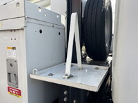 三菱ふそうキャンター高所作業車小型（2t・3t）[写真15]