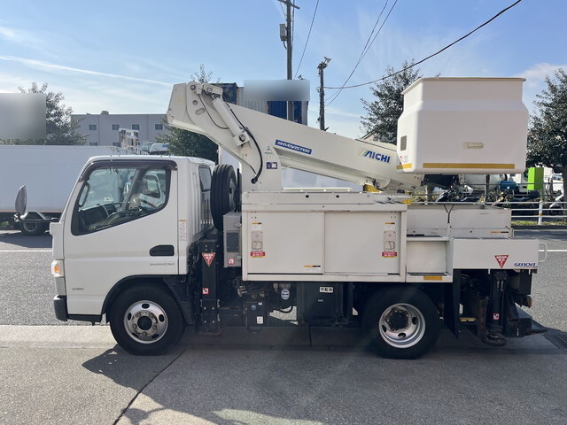 三菱ふそうキャンター高所作業車小型（2t・3t）[写真08]