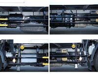 いすゞエルフ冷凍車（冷蔵車）小型（2t・3t）[写真24]