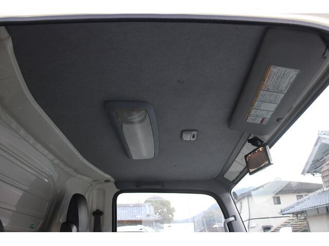 いすゞエルフ冷凍車（冷蔵車）小型（2t・3t）[写真32]