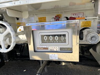 日野デュトロタンク車（タンクローリー）小型（2t・3t）[写真19]