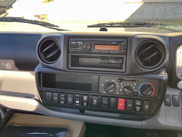 日野デュトロタンク車（タンクローリー）小型（2t・3t）[写真26]